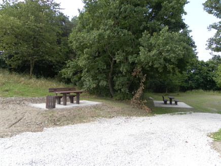 Neuer Rastplatz am Schießstand Graach