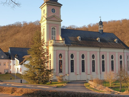 Parking lot at the Springiersbach monastery church