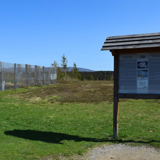 Aufsteller mit Hinweis auf Multi-Media-Guide