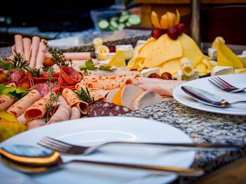 Frühstück Oskarshausen.jpg