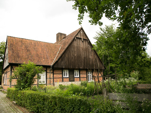 Garten am Fachwerkhaus