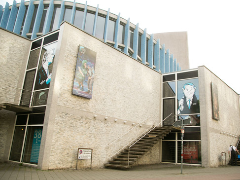 Seitenansicht Theater Münster von der Voßgasse
