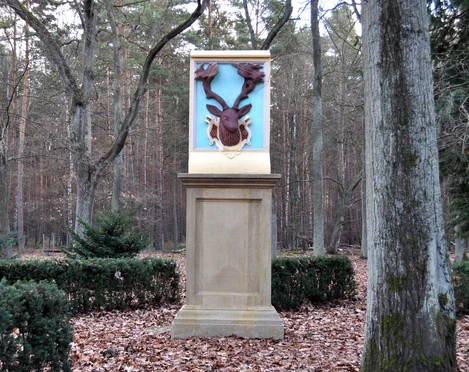 Hirschdenkmal Briesen