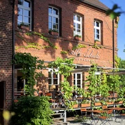 Hausansicht Alte Schule