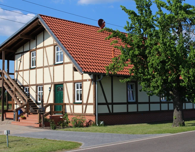 Oderbruchhütte in Neulewin Aussenansicht
