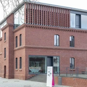 Bundesstiftung Baukultur vor Schinkelhalle