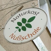 Naturkost Nussschale