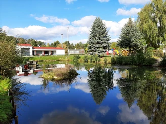 Lawitz am Dorfteich