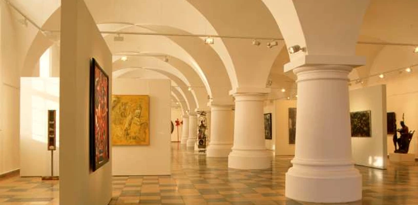 Brandenburgisches Landesmuseum für moderne Kunst Frankfurt (Oder) - Standort Rathaushalle