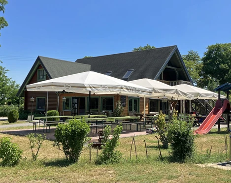 Restaurant auf dem Seecamp am Oderbruch