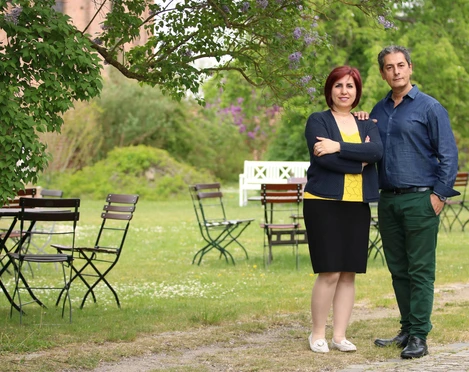 Cham.Café im Garten des Museenhofes