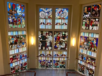 Bleiglasfenster im DOK