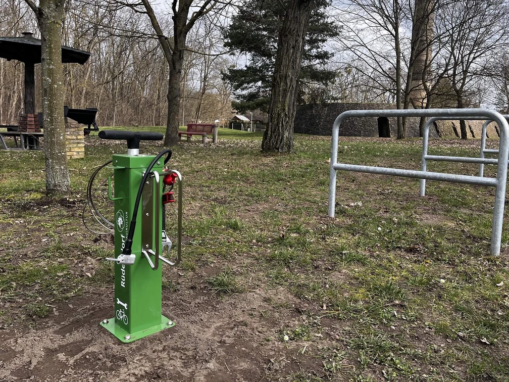 Reparatursäule Lichtenow