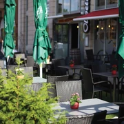 Außenterasse der Pizzeria Oliveto