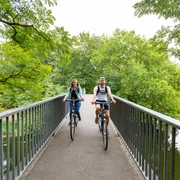 Radfahren entlang der Spree
