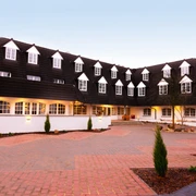 Hotel Villago Aussenansicht
