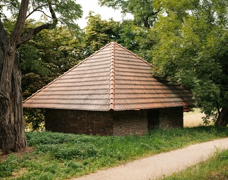 Historischer Eiskeller Paretz