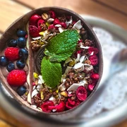Bowl mit Beeren