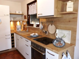 Ferienhaus Neuenhagen – voll ausgestattete Küche mit allem, was dazu gehört