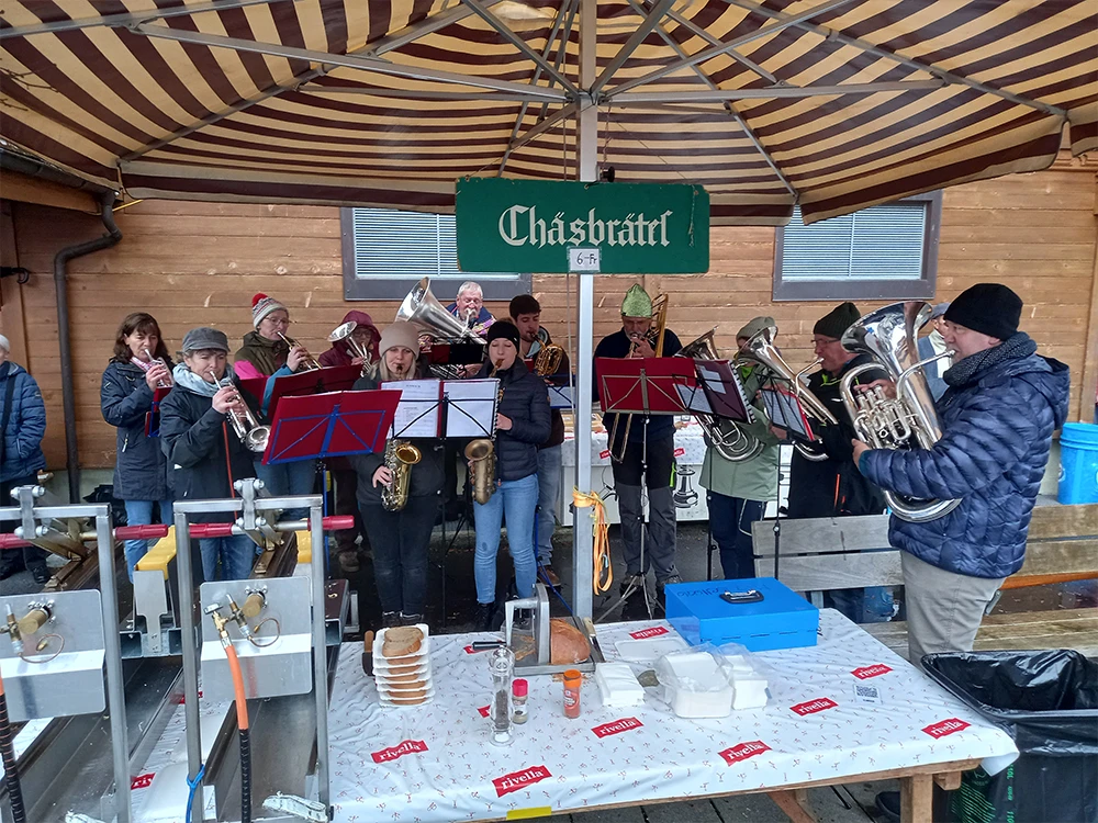 Weihnachtsmarkt Iseltwald