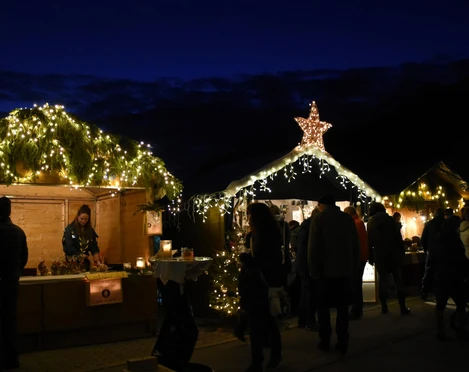 Symbolbild Weihnachtsmarkt