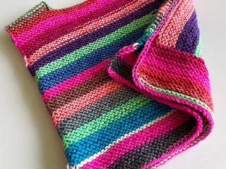 Kinderpullunder Rückseite gestrickt von Vivienne