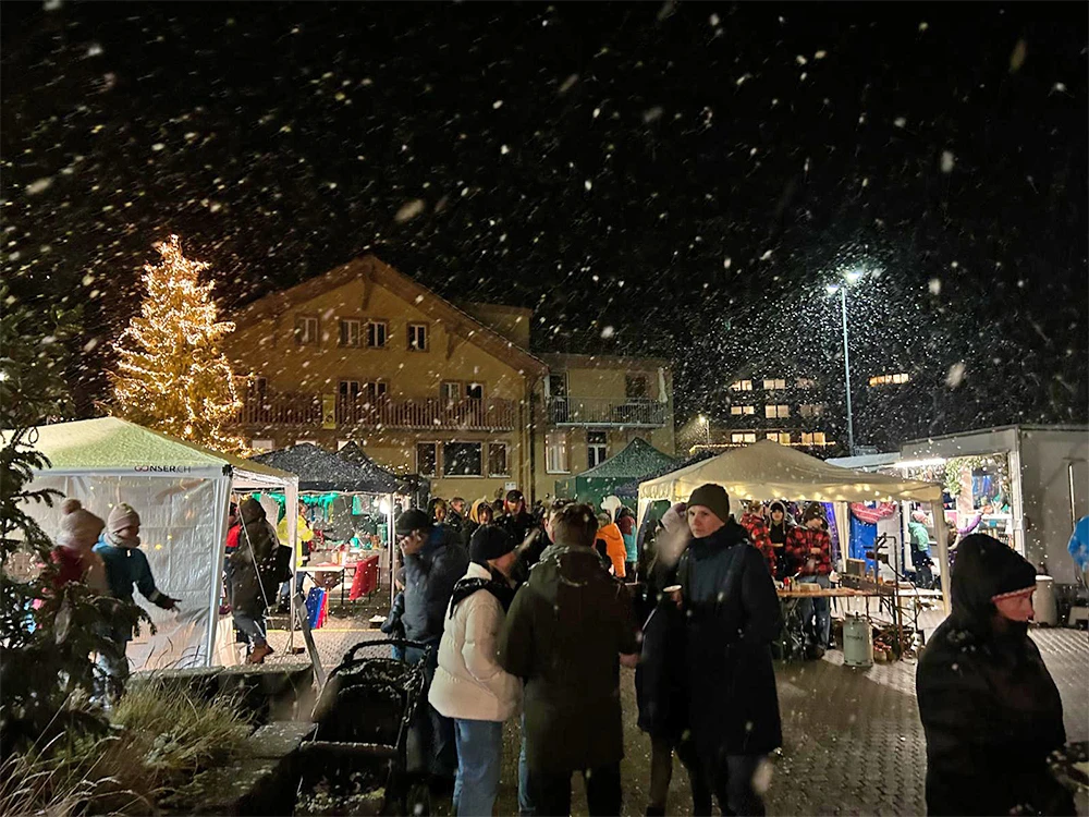Adventsmarkt Leissigen