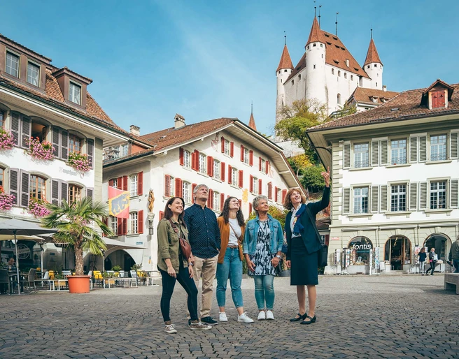 Stadtführung Thun, Rathausplatz @Switzerland_Tourism Christian Meixner