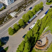 Busparkplatz Schloss Luftaufnahme Busparkplatz SchlossAerial view of bus parking lot at castleVue aérienne du parking pour bus du château