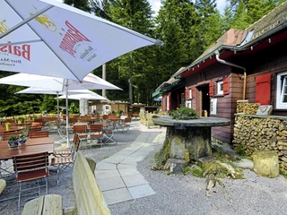 Biergarten_3024_M_RGB