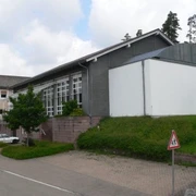 Kniebishalle
