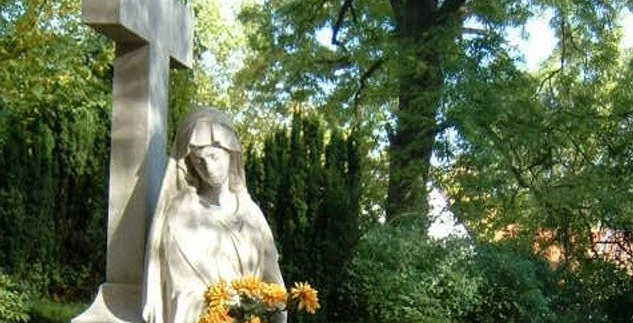 Friedhof Zuschnitt Fr Dr Spilker