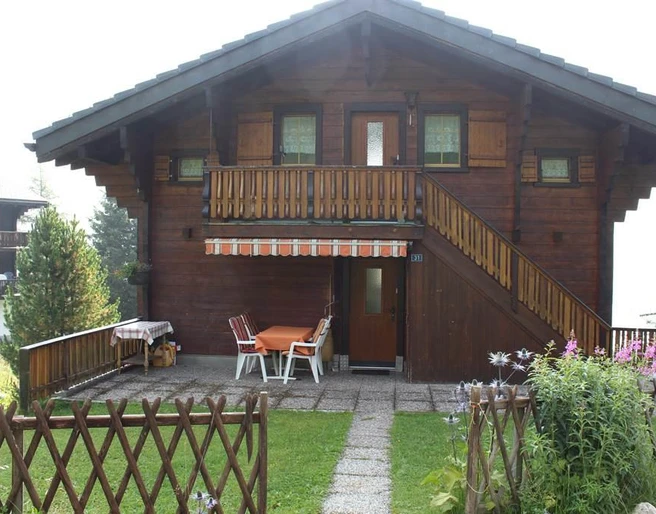 Aussenansicht Sommer