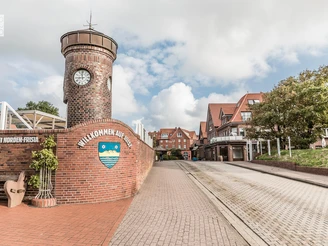 Alter-Bahnhof.jpg Alter-Bahnhof