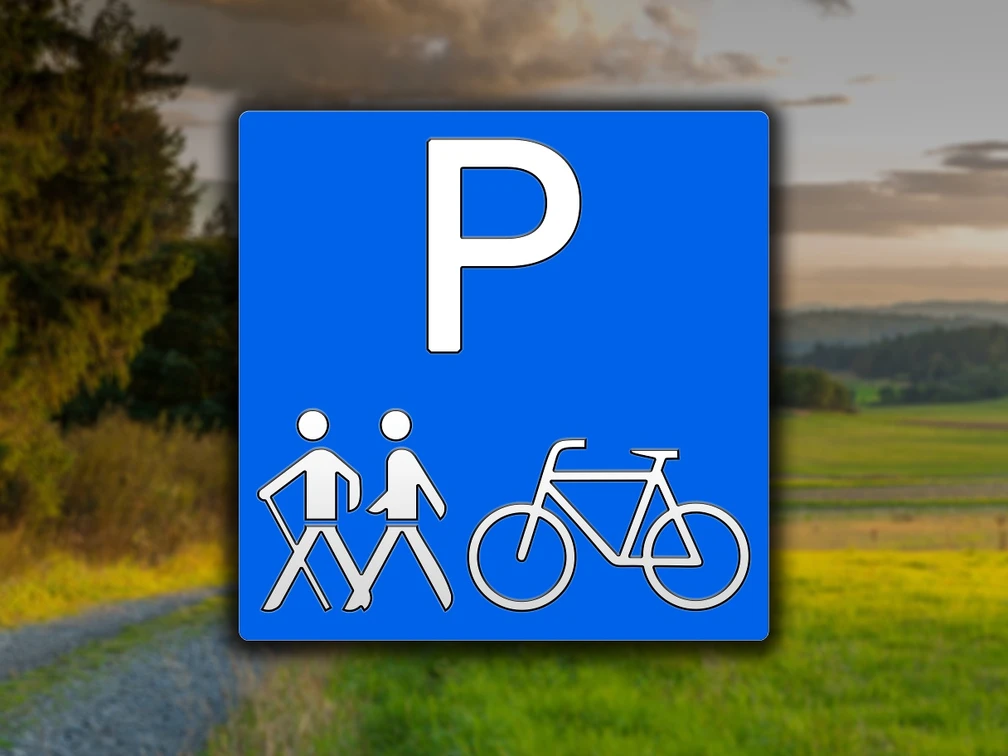 Rad- und Wanderparkplatz in der Region Edersee