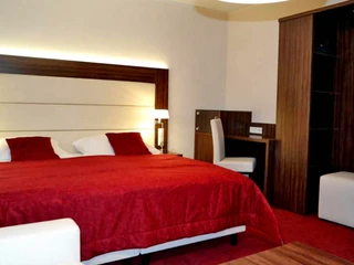 Hotel zum Hollengrund in Heeslingen Hotel zum Hollengrund in Heeslingen