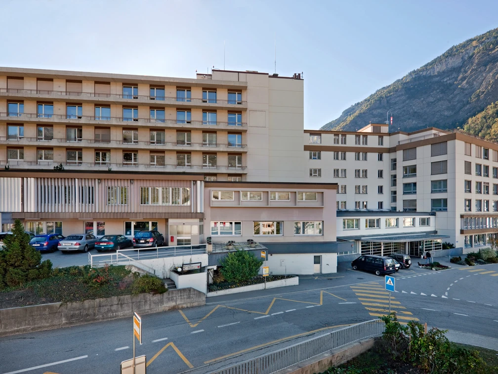 Hôpital du Valais - Hôpital de Viège - Spital Visp. Hôpital du Valais - Hôpital de Viège - Spital Visp.