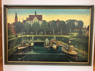 Ernst Thoms-Nienburger Hafen Das Ölgemälde von Ernst Thoms zeigt den Nienburger Hafen mit Booten, umgeben von grünen Bäumen.