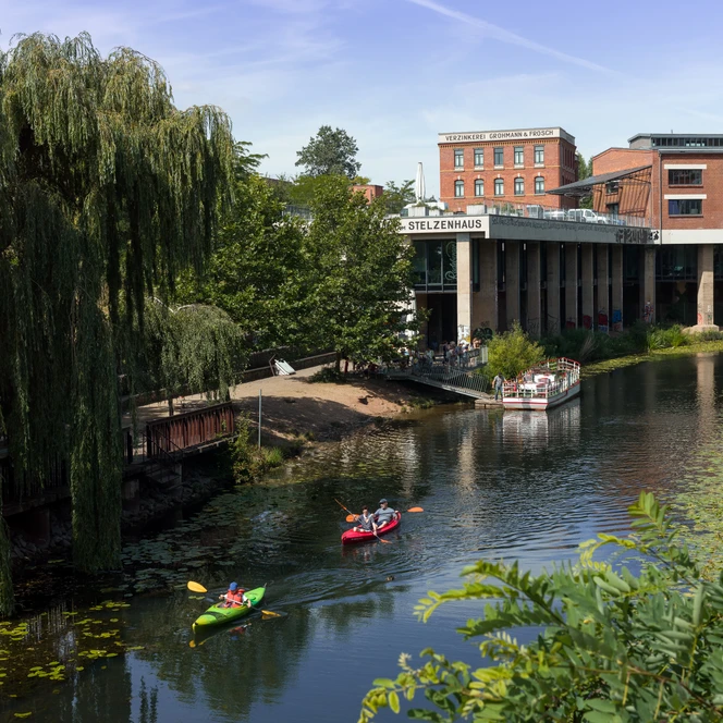 Stelzenhaus am Karl Heine Kanal