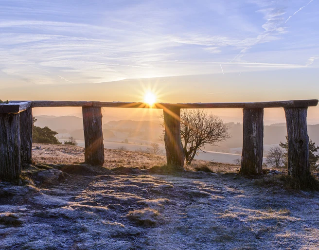 osterkopf-sonnenaufgang_c__klaus-peter-kappest-sauerland-wanderdoerfer.jpg