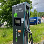 E-Ladesäule bei Euronics