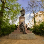 Mendelssohn-Denkmal_Musik-Komponist-Kultur_Tom-Williger_leipzig.travel.jpg