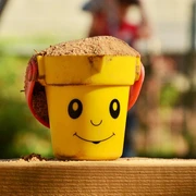 sandpit-1345726_1920 c) congerdesign-pixabay.jpg