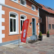 Außenansicht Tourist Info Dammer Berge