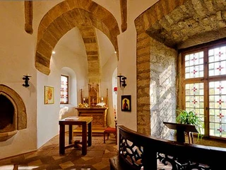 Burgkapelle in der Burg Dringenberg Kleine Burgkapelle in der Burg Dringenberg.