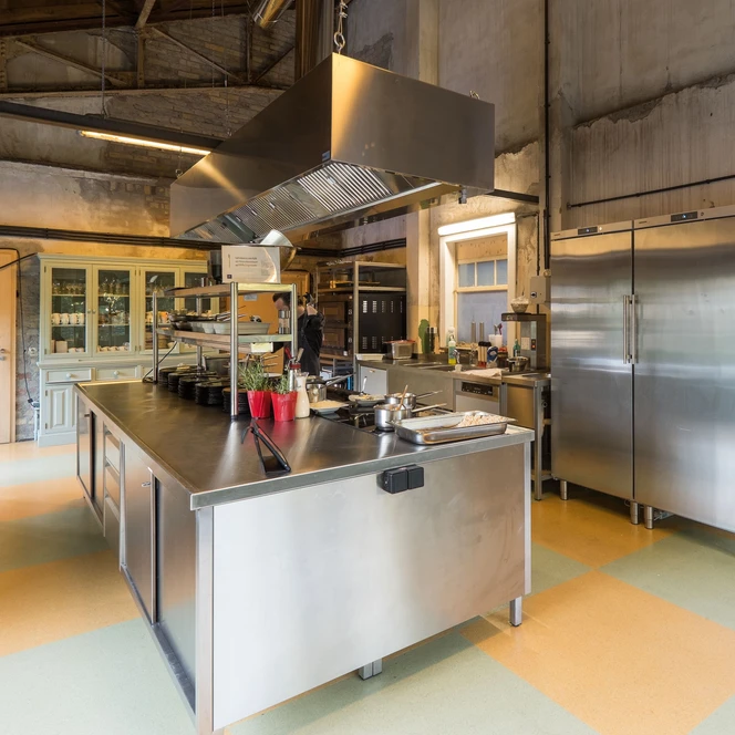 Kunstkraftwerk: Eventlocation mit Küche Kantine 1 für Ihre Tagung & Konferenz in Leipzig