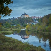 Freiberger Mulde mit Burg Mildenstein in Leisnig Freiberger Mulde mit Burg Mildenstein in Leisnig