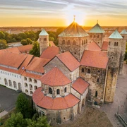 UNESCO-Welterbe St. Michaeliskirche Hildesheim; Foto Max Wiesenbach (CCBY).JPG