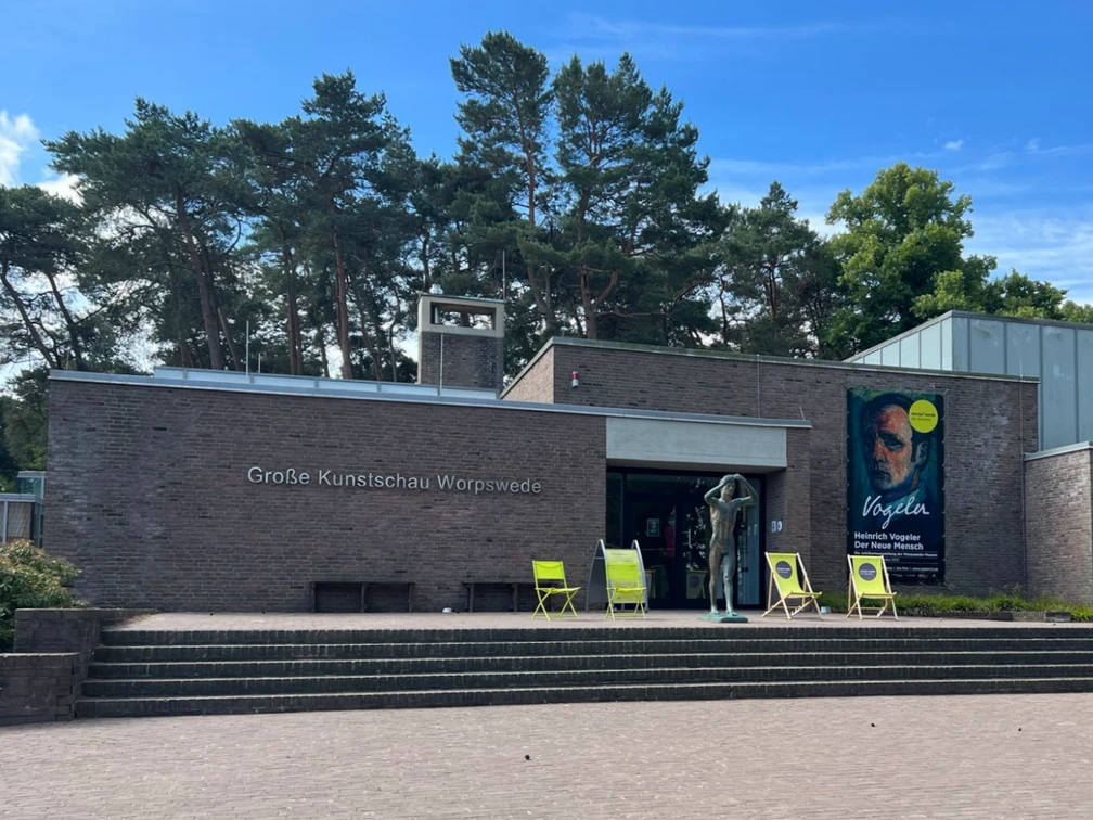 Große Kunstschau Worpswede Frontansicht.JPEG