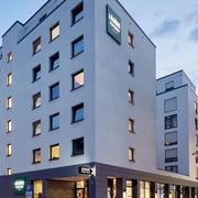 2078_LEBIE_Aussen_01B_ONLINE_1220x798